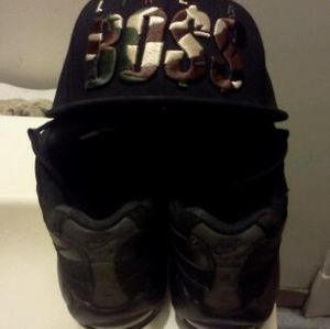 Airmax...boss snapback included